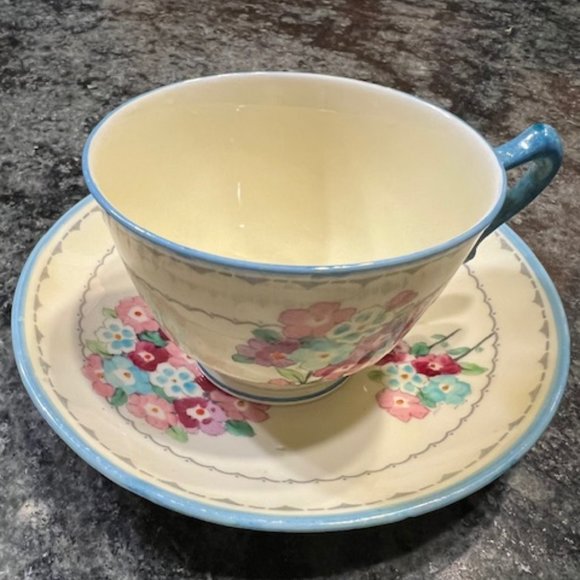 Vintage Crown Staffordshire English Bone China Cup and Saucer -Perfect Condition - Picture 1 of 5